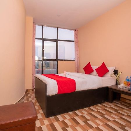 Oyo 142 Co International Guest House Katmandu Eksteriør billede