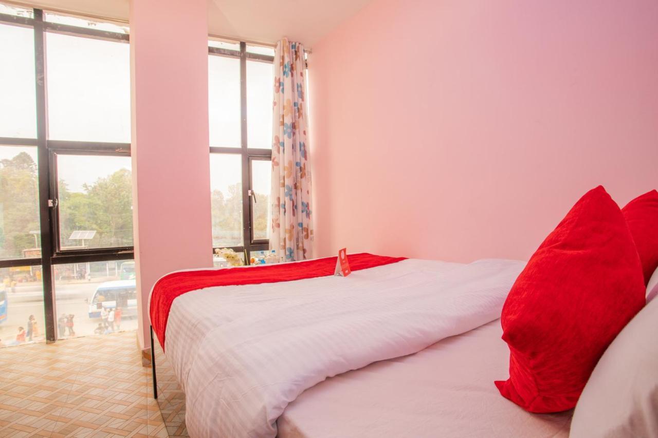 Oyo 142 Co International Guest House Katmandu Eksteriør billede